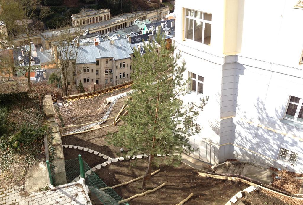 Apartments Vera カルロヴィ・ヴァリ 部屋 写真